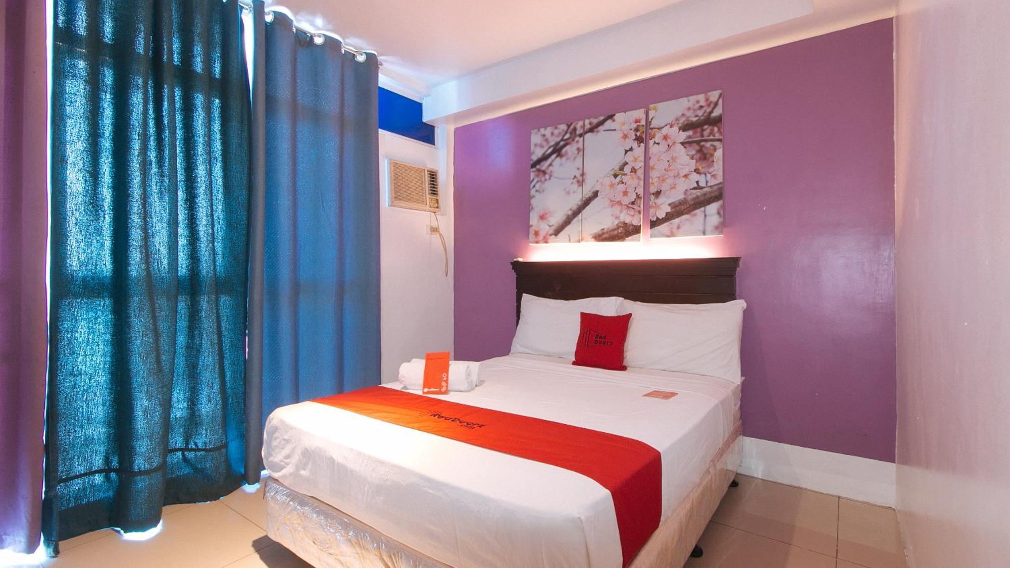 Reddoorz @ Melbourne Suites Makati San Pedro Makati Exterior foto